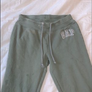 gap sweatpants